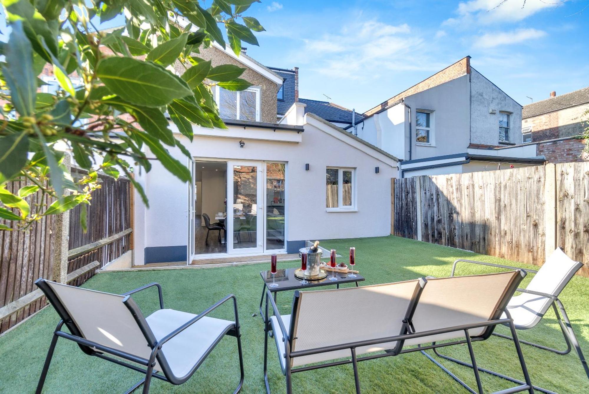 Homely North London Apartments Hendon The Hyde Ngoại thất bức ảnh